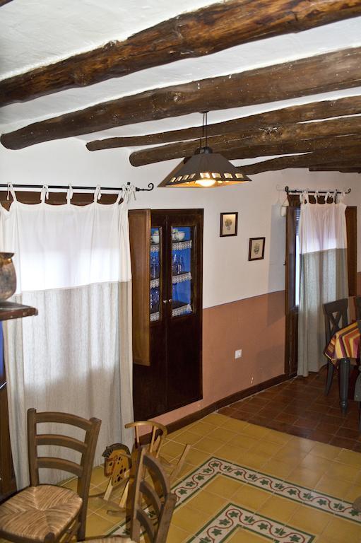 Casa Rural Los Lilos Gotor 객실 사진