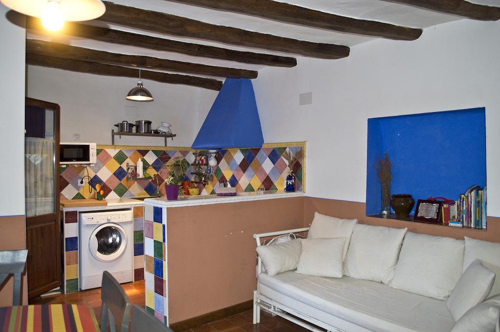 Casa Rural Los Lilos Gotor 객실 사진